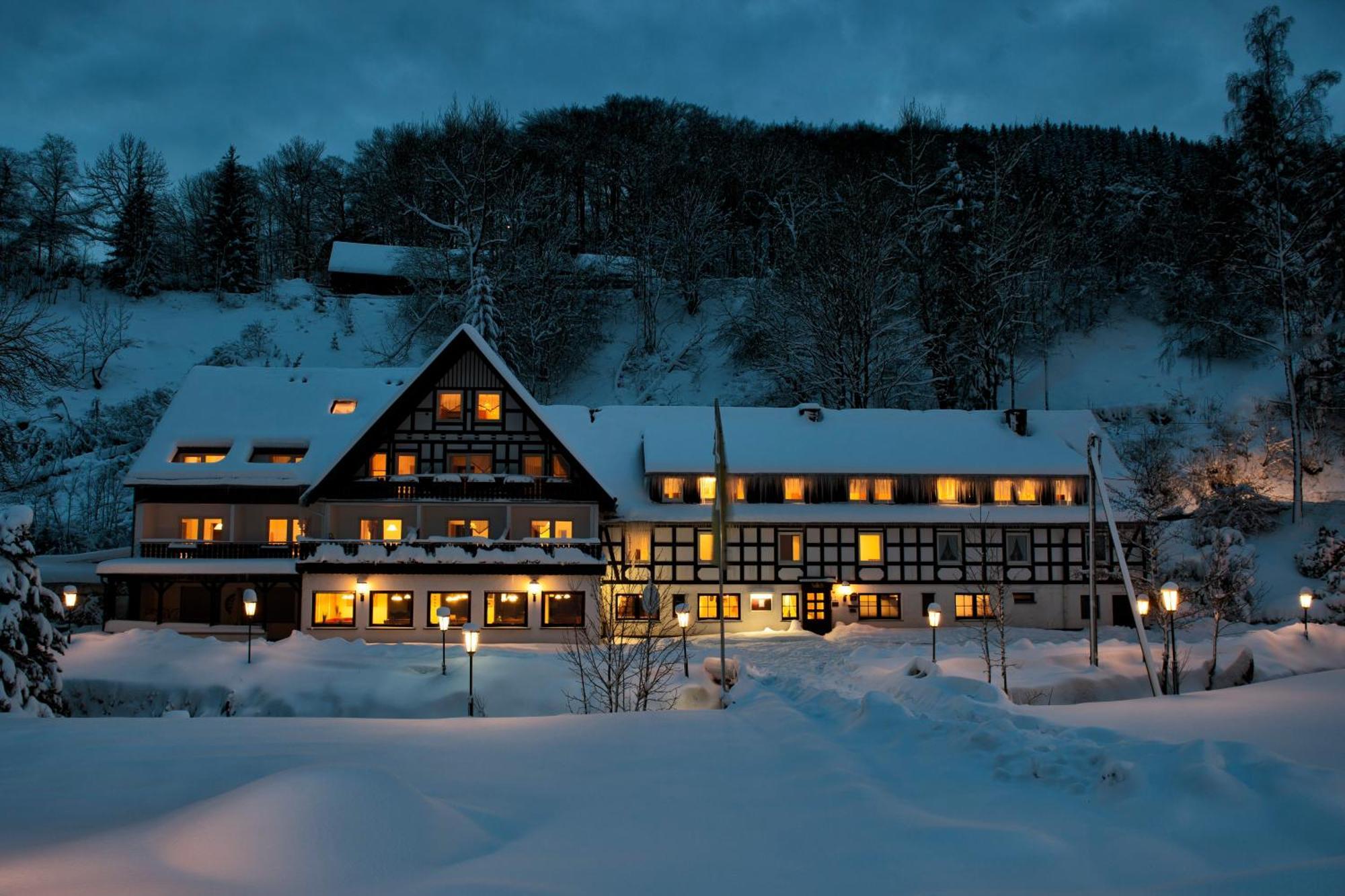 Tommes Gaestehaus Zur Muehle Schmallenberg Luaran gambar