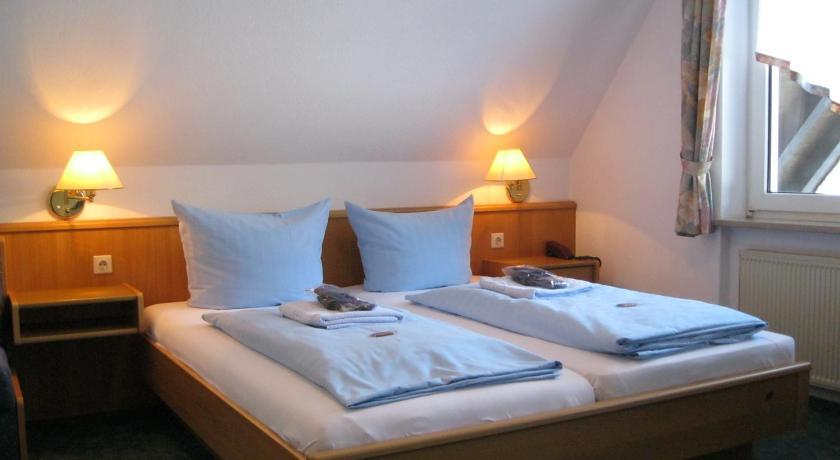 Tommes Gaestehaus Zur Muehle Schmallenberg Bilik gambar